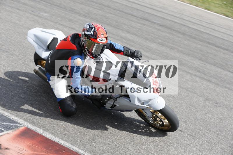Archiv-2025/05 14.04.2025 Plüss Moto Sport ADR/Freies Fahren/954